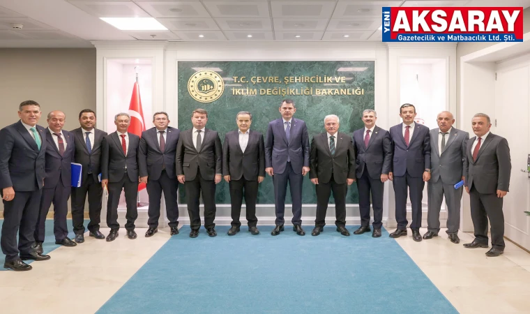 Çevre Bakanı Kurum ile kentsel dönüşüm projeleri görüşüldü