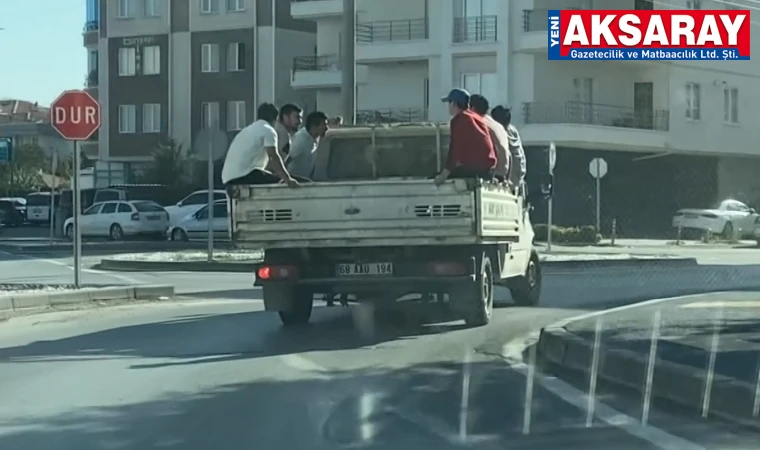 Kamyonet kasasında yanlış oturuş