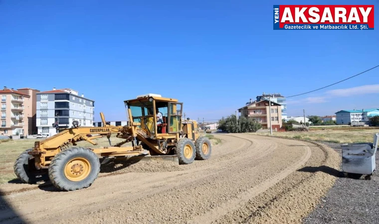 Yerleşim yerlerinin yolları yapılıyor