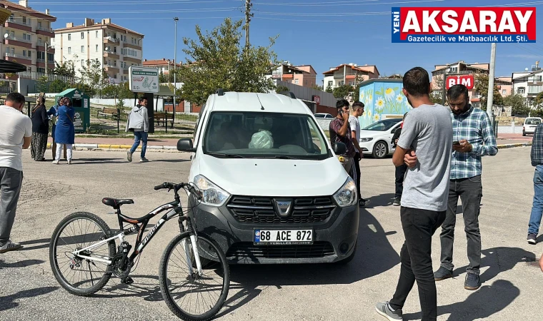 Hafif ticari araç ile bisiklet çarpıştı