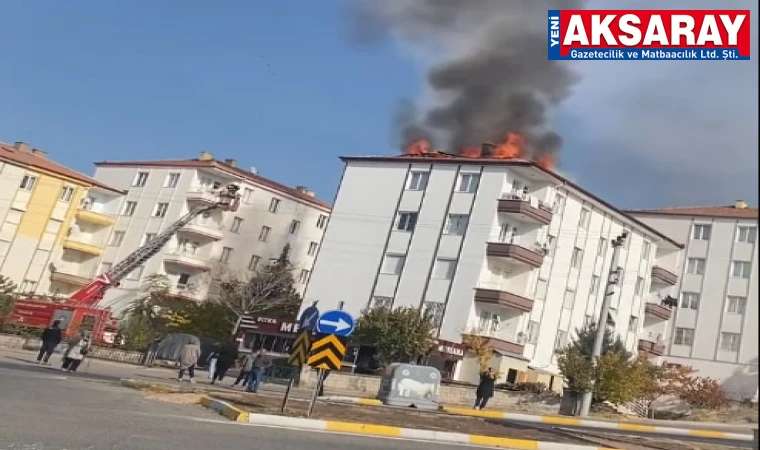 Çatı yangını paniğe neden oldu