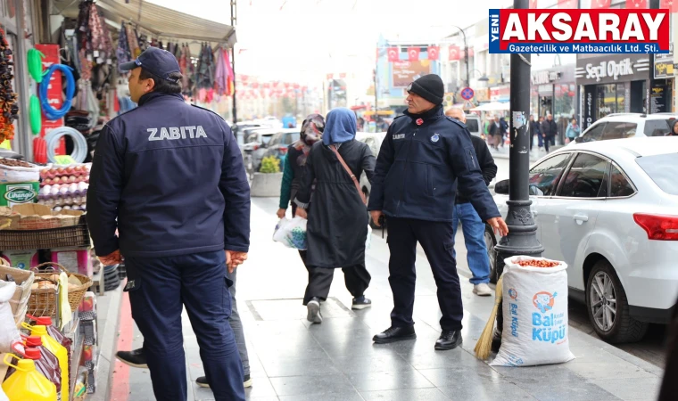 Zabıta kaldırım işgalini denetledi