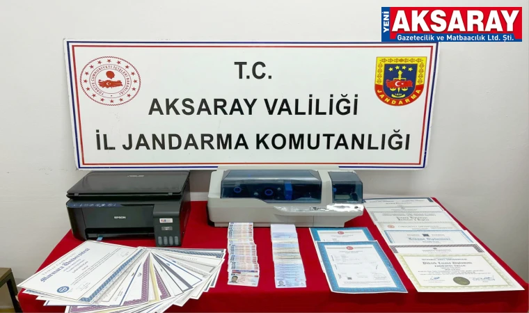32 SUÇ KAYDI BULUNAN SUÇ MAKİNESİ Sahte kimlik basarken yakalandı