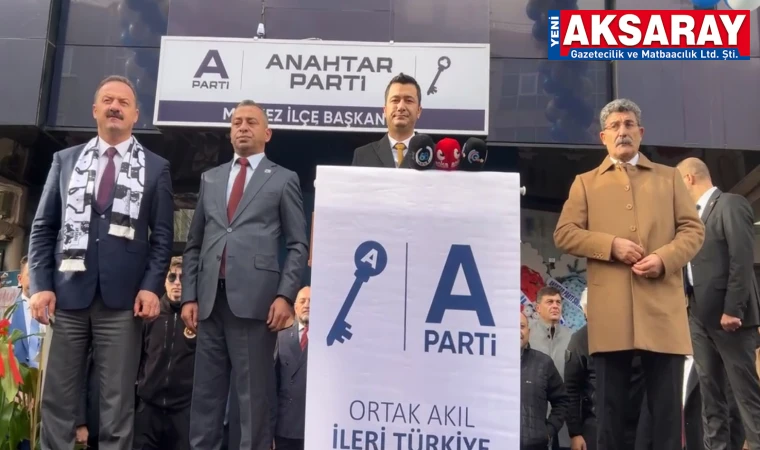 Anahtar Parti açılışına Ağralioğlu geldi