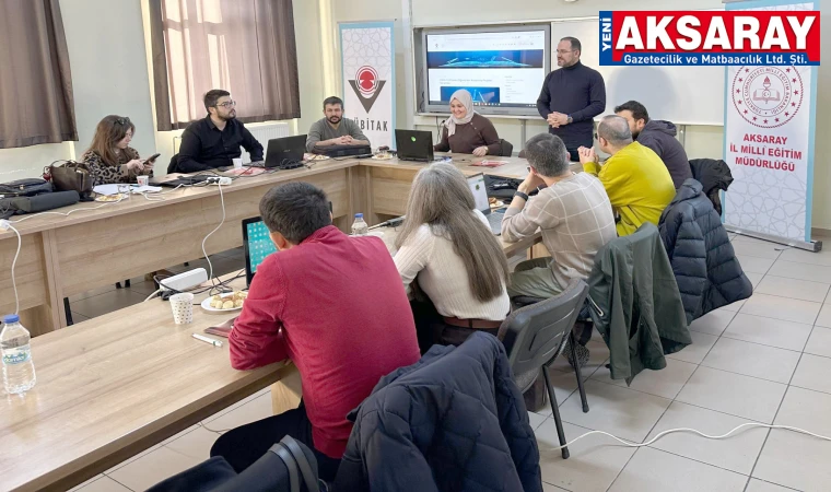Öğretmenlere Yönelik Uygulamalı Eğitimler veriliyor