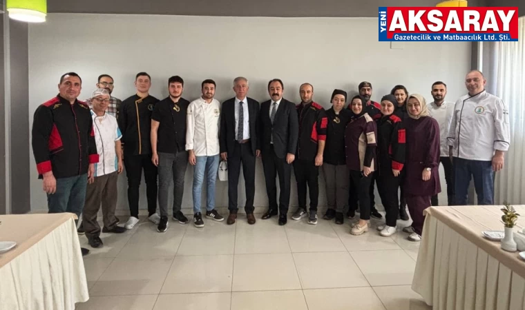 Pansiyonlu okulların aşçılarına hijyen eğitimi verildi