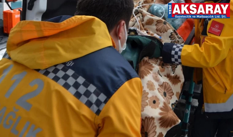Anne ve 4 çocuğu sobadan sızan gazdan zehirlendi