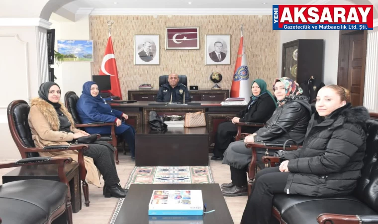 Ak ka­dın­lar Em­ni­yet Mü­dür­lü­ğün­de