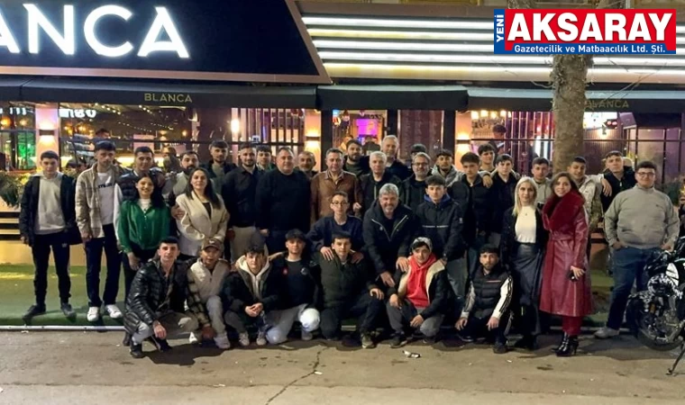 Bad­fel­las Ta­raf­tar Gru­bun­dan ta­kı­ma yemek