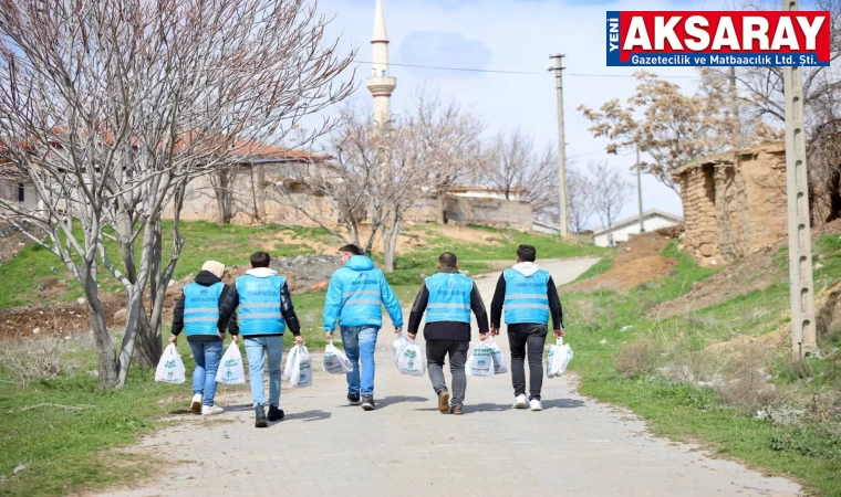 Köylerde pide dağıtımına devam