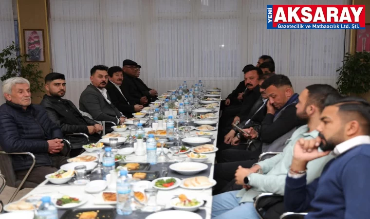 Mesleğinde başarılı sanatçı ve zanaatkarlar iftarda buluşturuldu