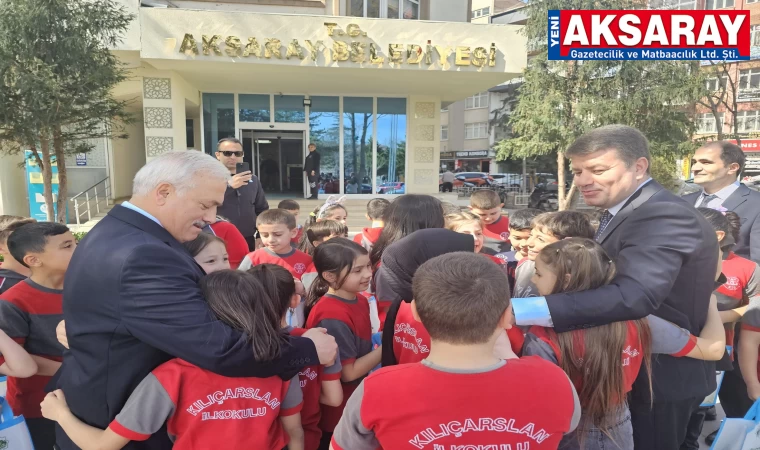 Öğrenciler belediyeyi ziyaret etti