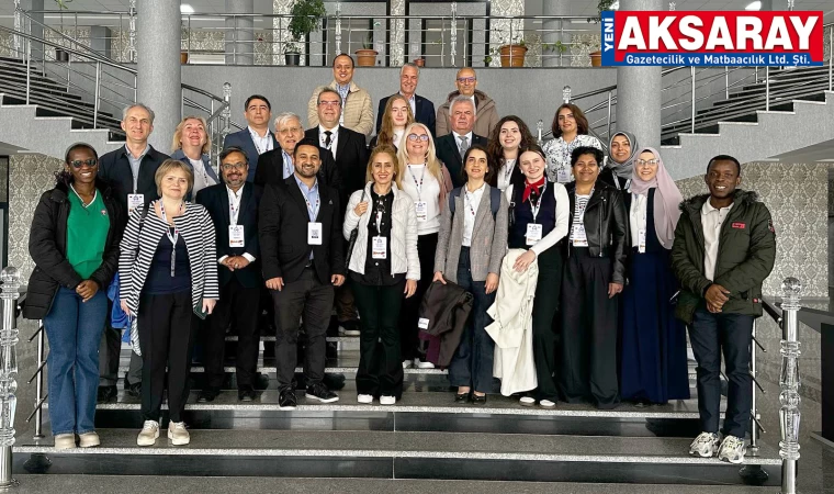 13 Farklı ülkeden akademisyen geldi