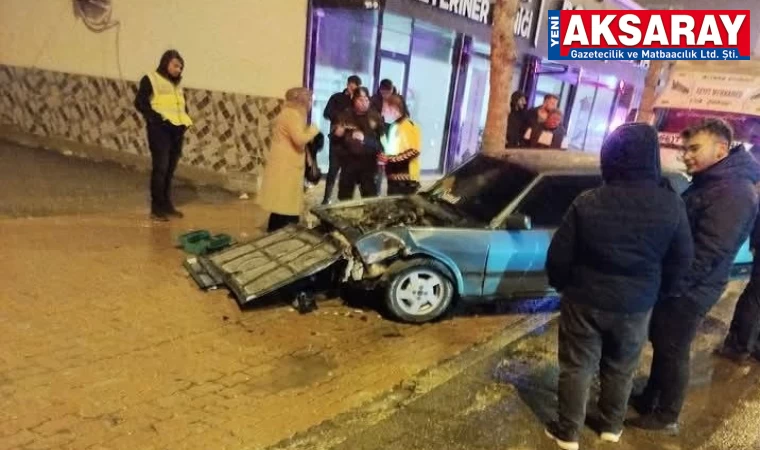 Araçta sıkışan kurtarıldı