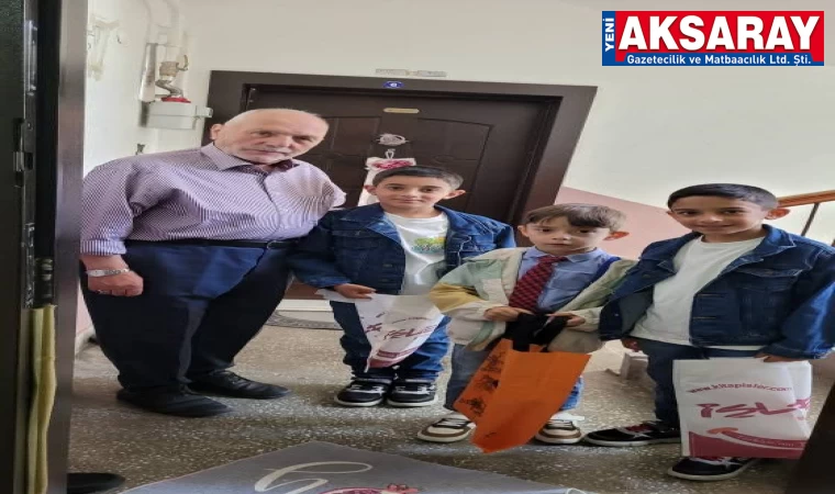 Az sayıda çocuklar geleneği yaşattı