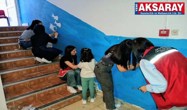 Çocuk Hakları Komitesi Atölyesini birlikte boyadılar