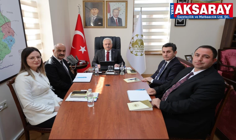 Kamu hizmetleri istişare edildi