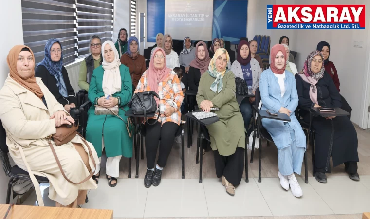 AK kadınlar haftalık toplantısını yaptı