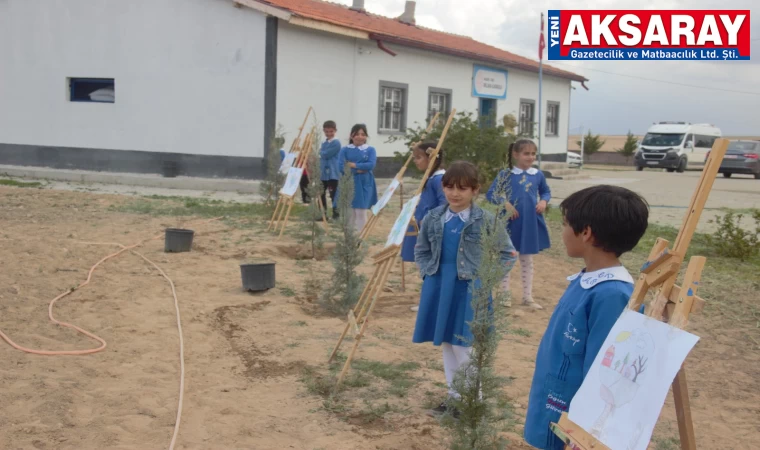 Fidan dikimi ile resim sergisi anlam kazandı