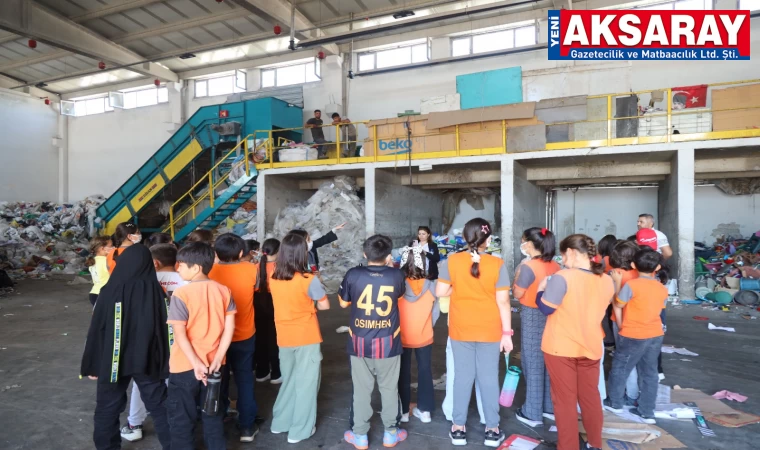 Geri dönüşümün önemi anlatılıyor