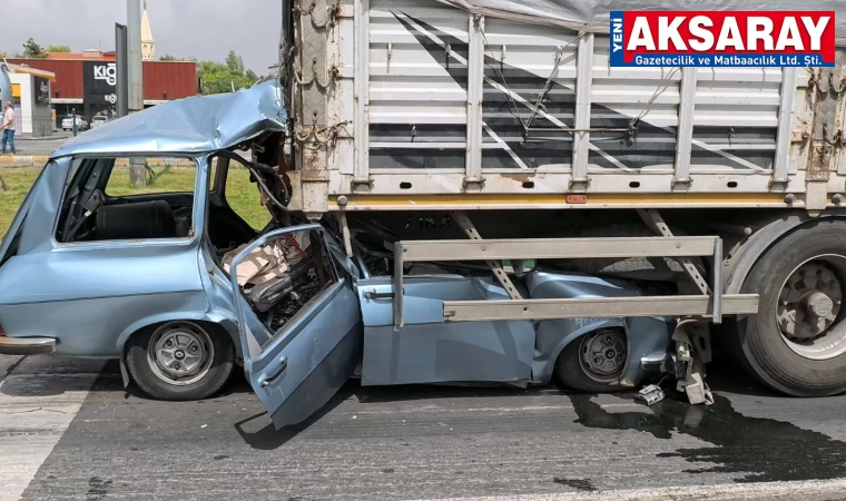 Otomobil Tırın altına girdi: 1 AĞIR YARALI