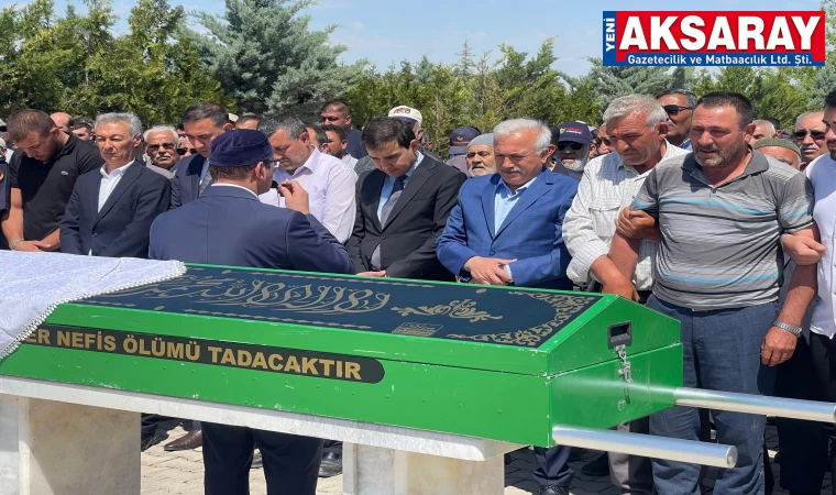 Şehit annesi dualarla uğurlandı