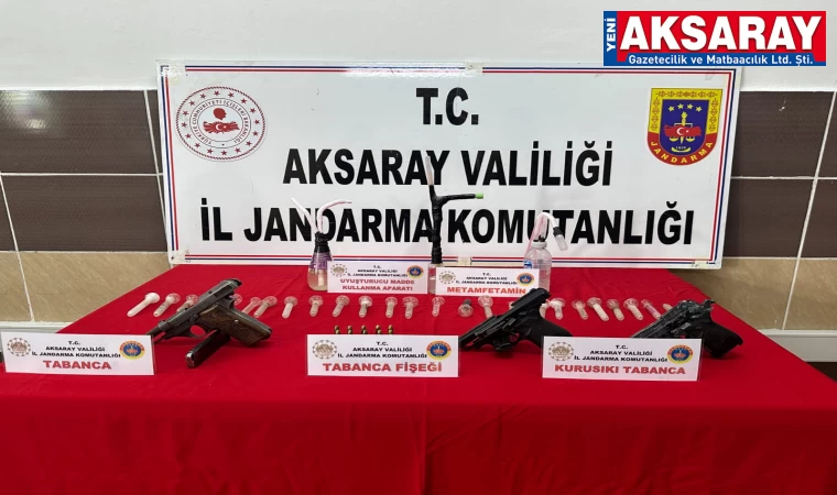 Uyuşturucu ve tabancalar ele geçirildi