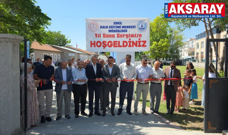 Eskil ilçesinde kursiyerler yıl sonu sergisi açtı