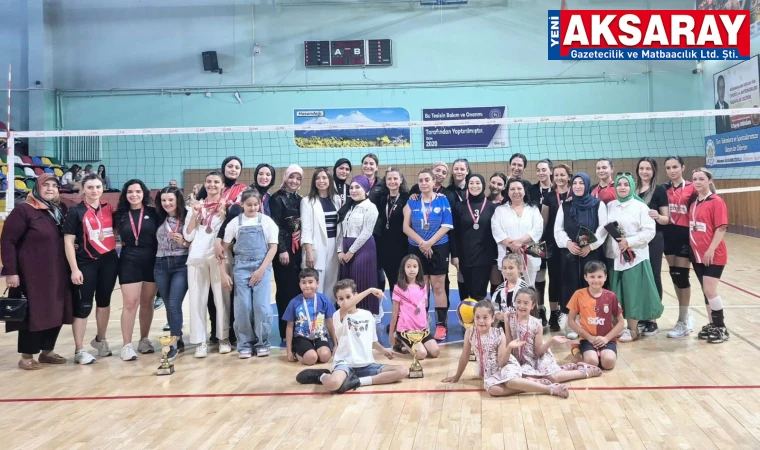 Kadınlar Arası Voleybol Turnuvası finali yapıldı