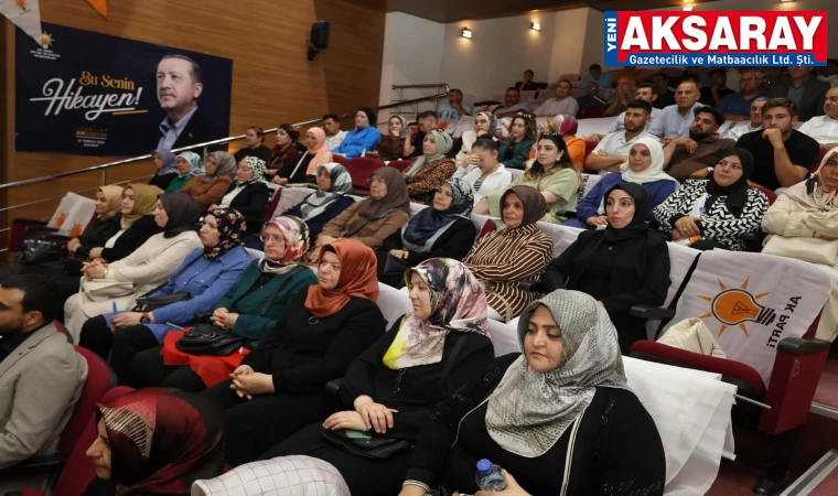 Akademi programlarıyla bilgi sahibi oluyorlar