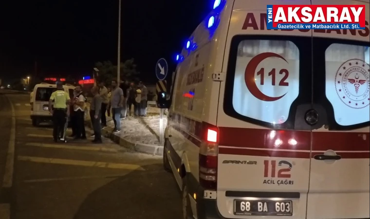 Hafif ticari araç otomobille çarpıştı: 1 YARALI