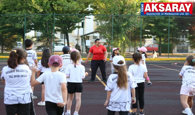Öğrencilerinden tenise yoğun ilgi