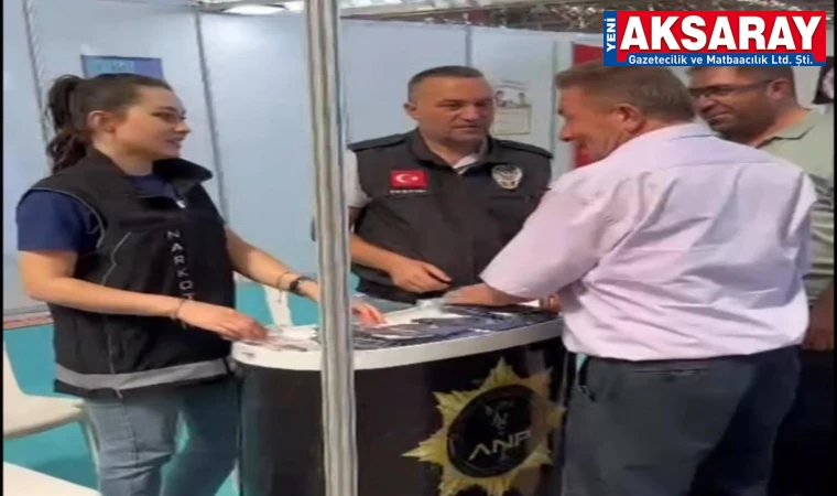 Fuar alanında vatandaşları bilgilendirdiler