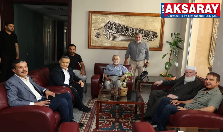 Kanaat önderi ve iş insanı Ağaçlı, tecrübelerini aktardı