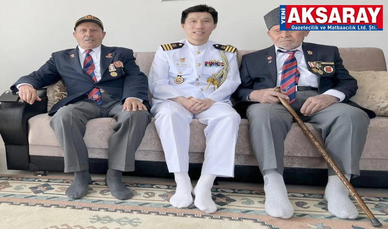 Koreli askeri yetkiliden Aksaray’daki Kore Gazisine anlamlı ziyaret