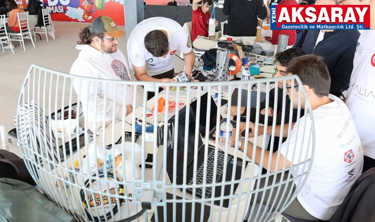 TUZ GÖLÜ ATIŞ ALANI Model uydu yarışmasında final heyecanı