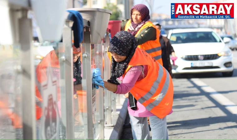 Üst geçite hanım eli değdi