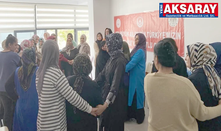ADEM'DE ANLAMLI ATÖLYE Aile içi iletişim, drama ve oyunlarla anlatıldı