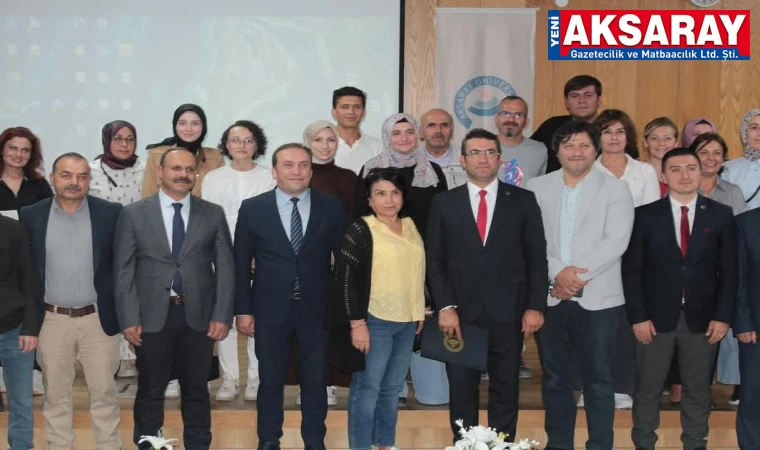 Aile konulu toplantıya katıldılar