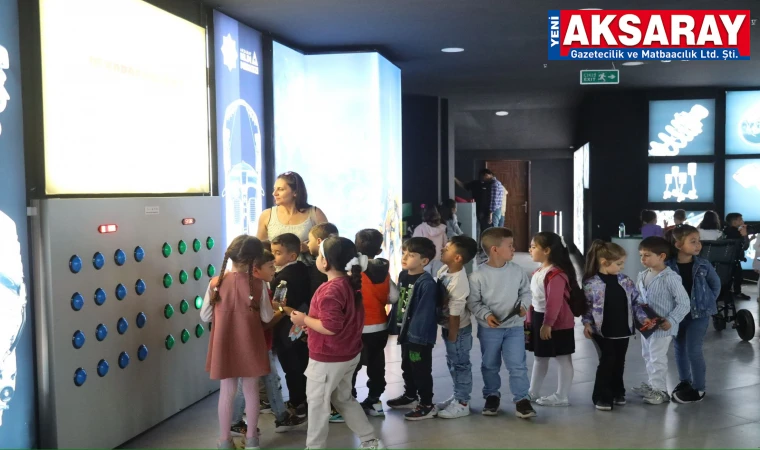 Bilim Merkezi yıllık ziyaretçisi 300 bini geçiyor