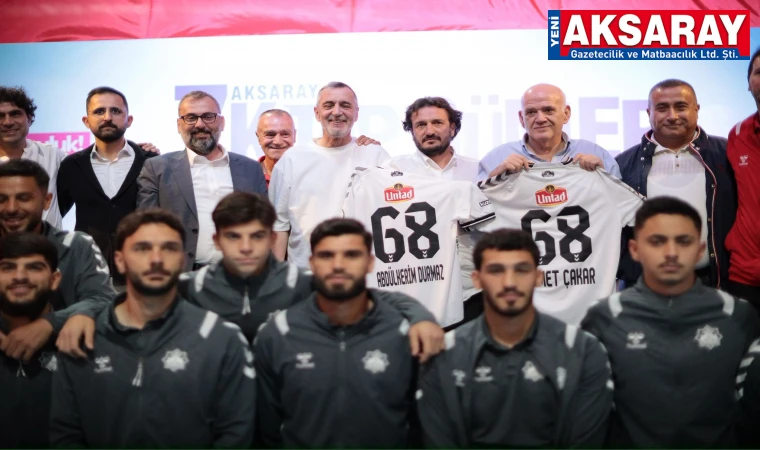 Futbol Dünyasının renkli simaları Kitap gününe katıldı