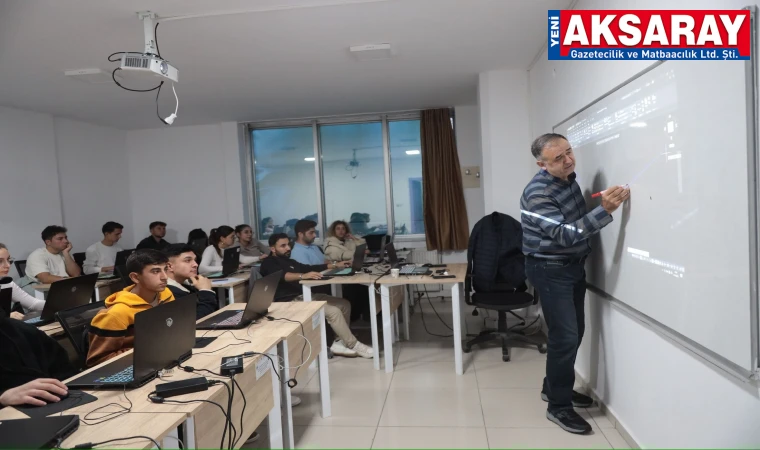 Gençler Aksaray Akademi’de yetişiyor