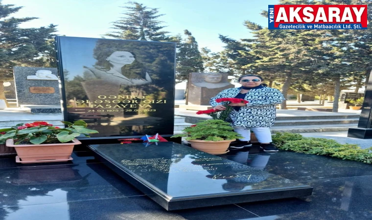 Paşeyev’in mezarını ziyaret etti