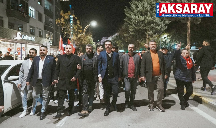 Ülkücü gençlerden Cumhuriyet yürüyüşü