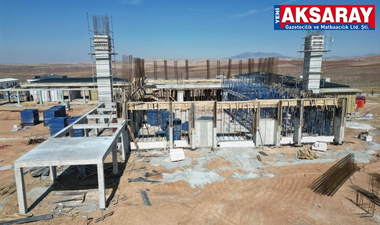Yeni mezarlıkta Külliye inşaatı hızlı gidiyor