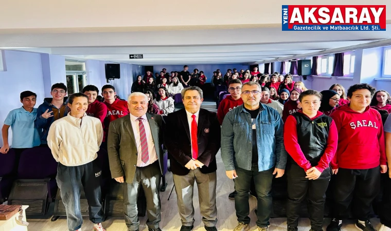 ASÜ EĞİTİM FAKÜLTESİ ÖĞRETİM ÜYESİ PROF. DR. SÜLEYMAN YILMAZ Yapay Zekâ bazı meslekleri geri plana atacak