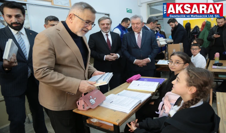 Kur’an-ı Kerim dersini tercih eden öğrencilere kitaplar ulaştırılacak