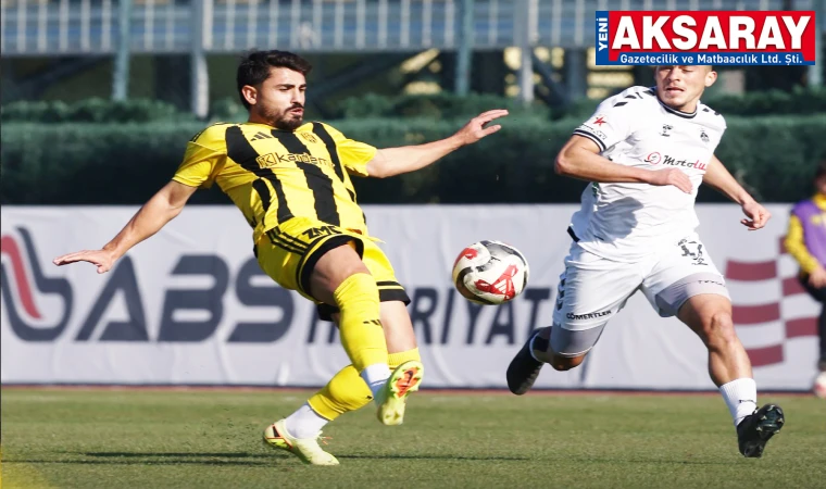 Aksarayspor devreyi moralli kapattı