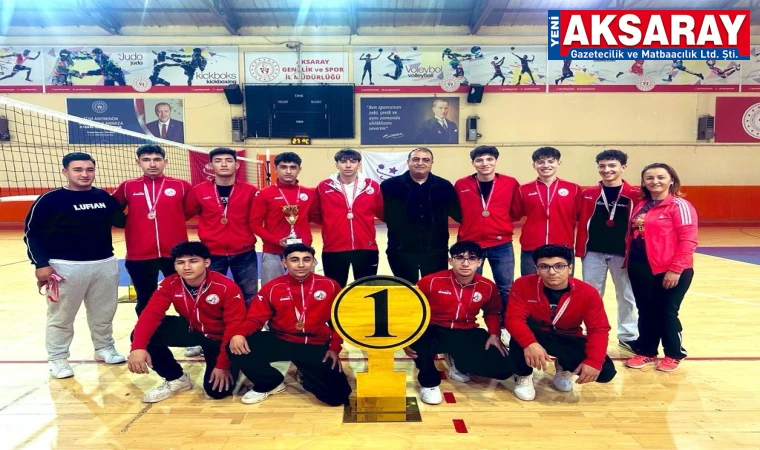 Şampiyon Aksaray Spor Lisesi