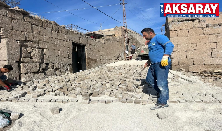 Turizm bölgesinde ara sokaklara kilitli taş